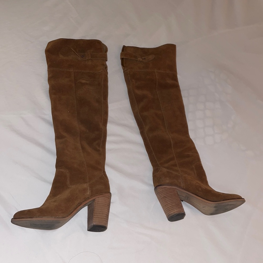 Dolce vita suede boots